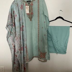 Elegant Embroidered Light Blue Organza Suit with Silk Dupatta by Zeen Luxe-12